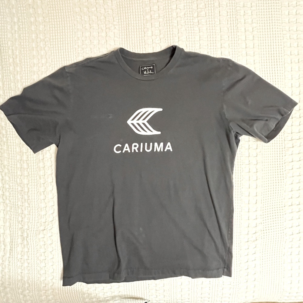 Cariuma x M.I.L. shirt size Large